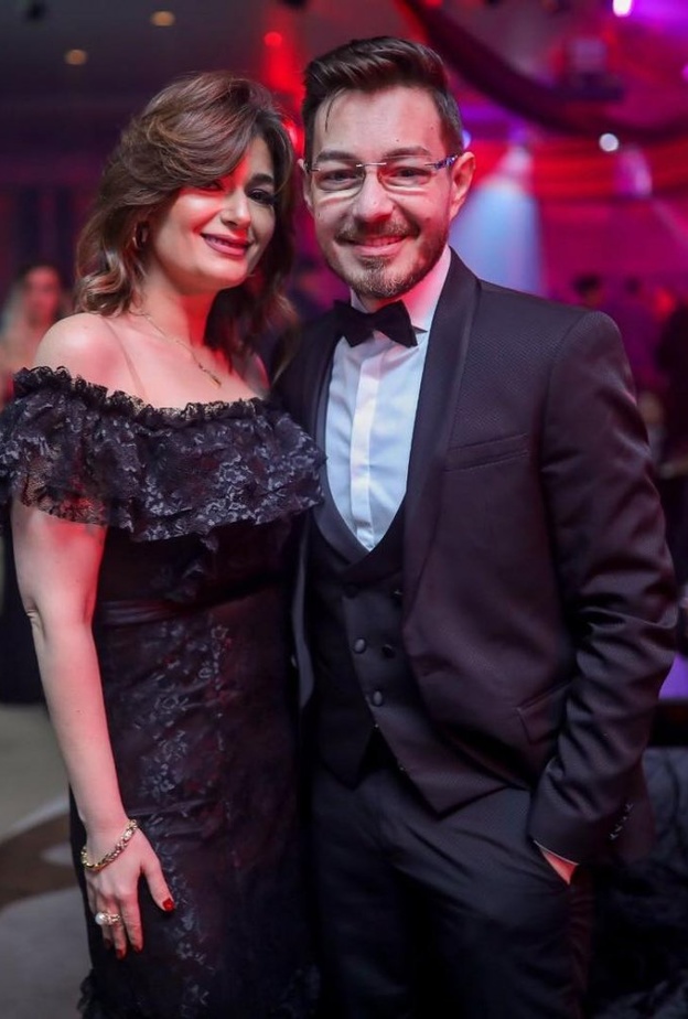 أحمد زاهر وزوجته