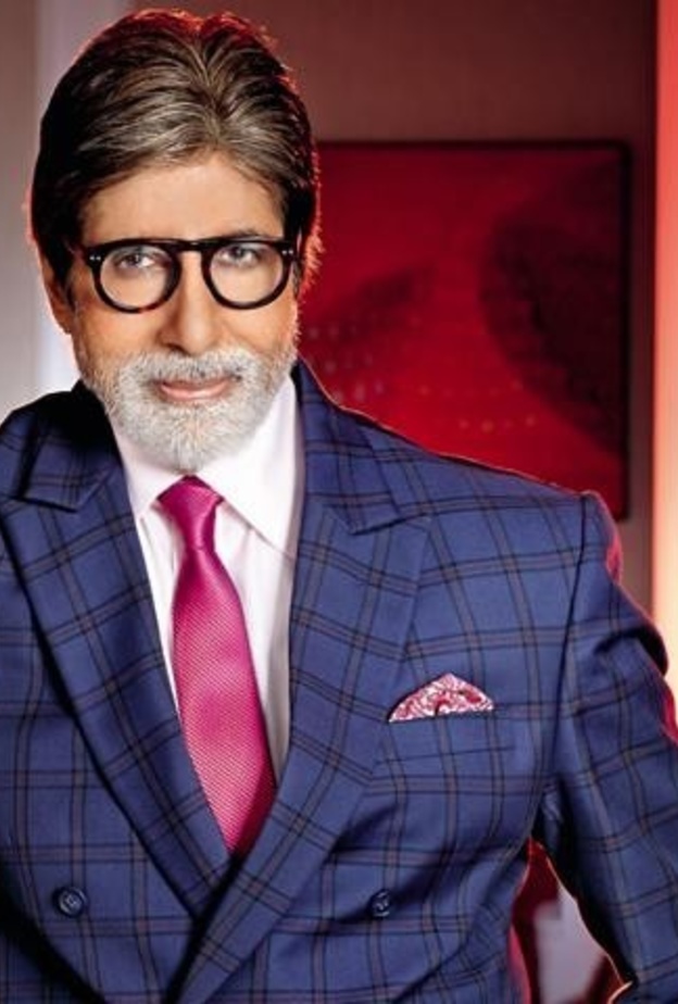 نجم الهند الأول ينشر سيرته الذاتية