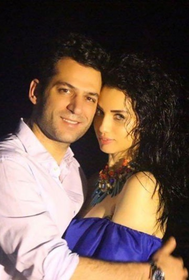  مراد يلدريم وزوجته