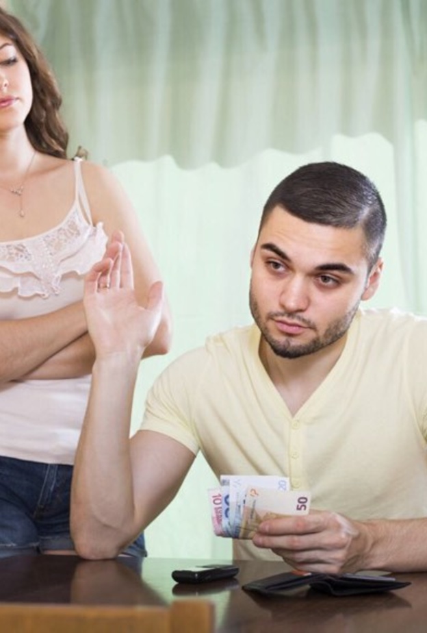 4 اسباب وراء انانية الزوج اخرها اهمها