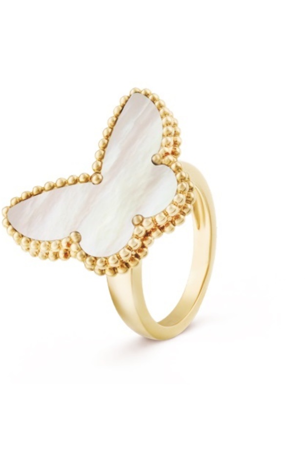 خاتم يوكو لندن من الذهب والماس واللؤلؤ