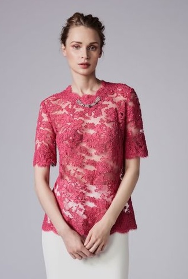 موديلات بلايز دانتيل للسهرات