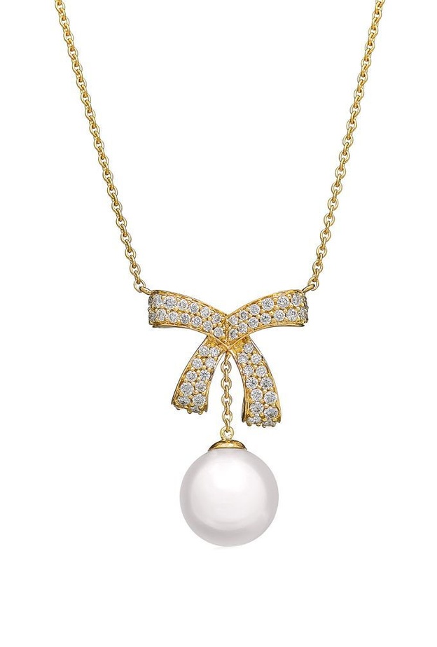 مجوهرات عصرية رقيقة بتصميمات أنثوية