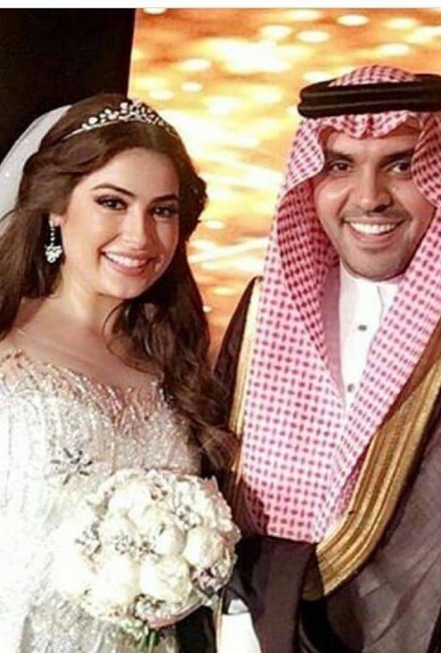 ريم احمد مع عريسها