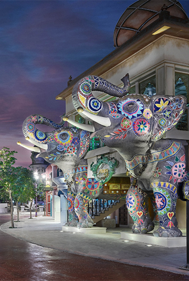 النسخة الأولى من "مهرجان الألوان" في بوليوود باركس دبي