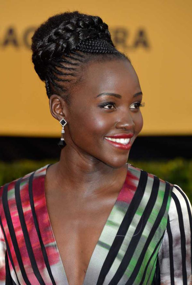 أجمل مجوهرات لوبيتا نيونغو بمناسبة عيد ميلادها  الـ 35