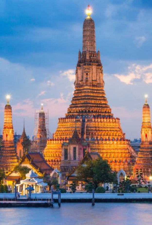 تمتلك إندونيسيا الكثير من المقومات التي تجعلها وجهة سياحية عائلية من الطراز الأول