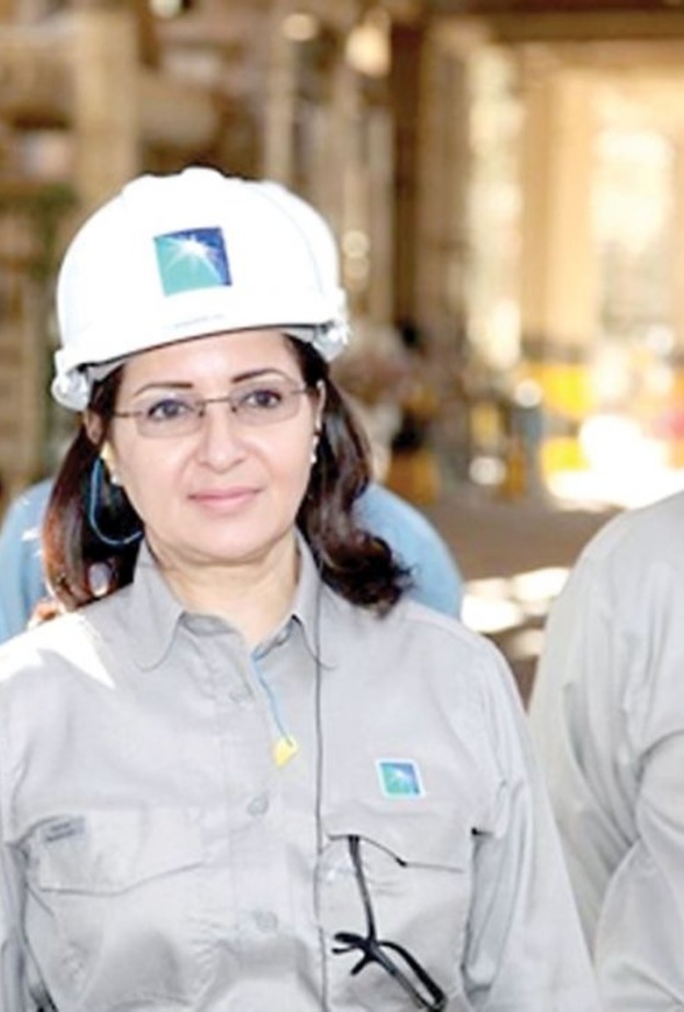 حنان العليان نجحت في تحقيق احلامها 