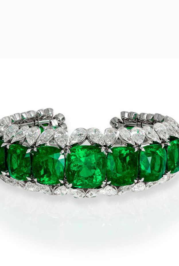 تاج من كارتييهCartier