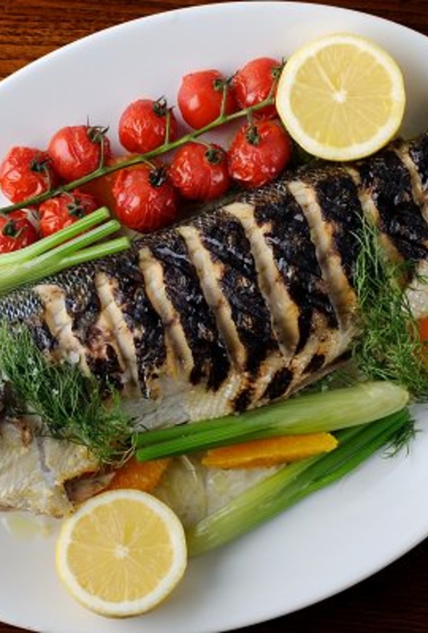  السمك يقي من الإصابة بمرض التصلب اللويحي