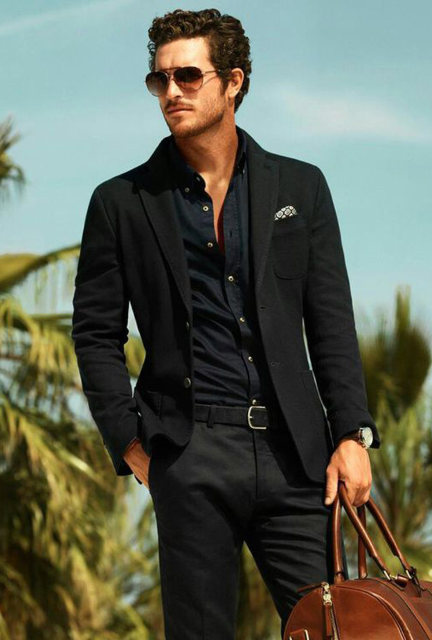 اطلالات جذابة وشبابية بتنسيق البليزر بألوان حيوية