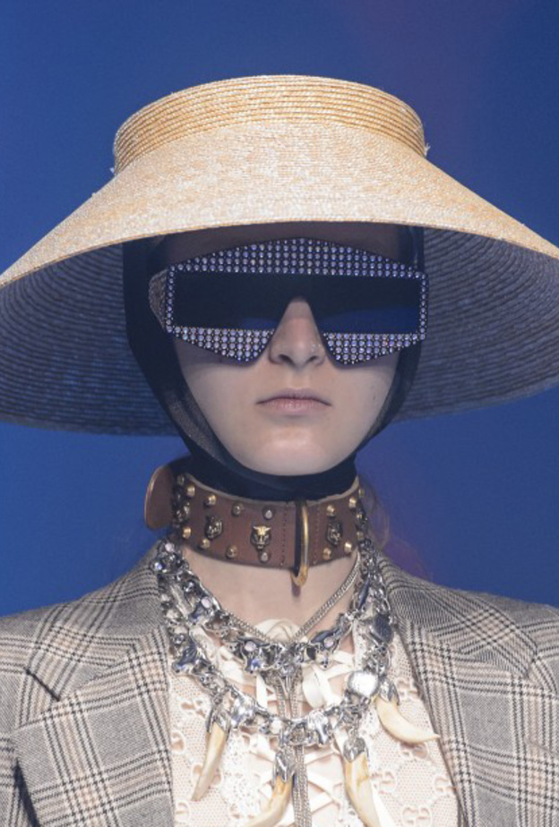 موديلات نظارات شمسية 2018 من Gucci مع الحبيبات البراقة