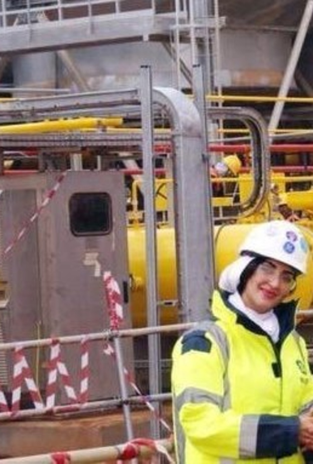 حنين الصالح أول مهندسة سعودية تعمل في ميدان وعد الشمال