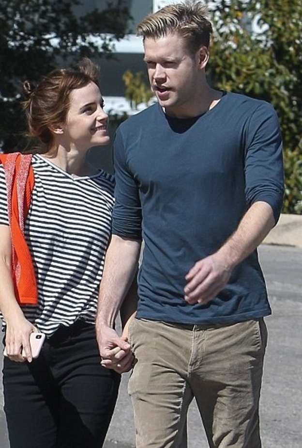 بعد الشائعات عن تواعدهما سراً