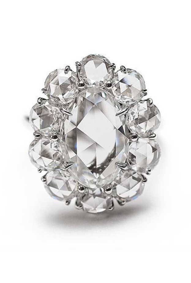 خاتم من هاري ونستونHarry Winston