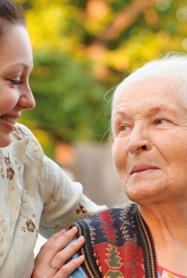 العلاقات الاجتماعية تحمي من الاصابة بالزهايمر