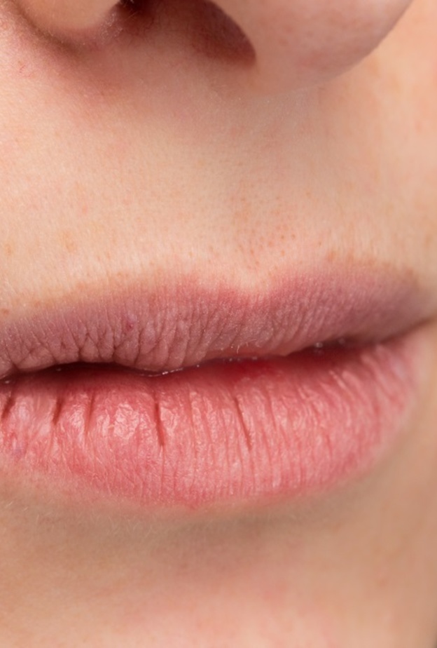 اسباب جفاف الفم في الليل وطرق علاجه