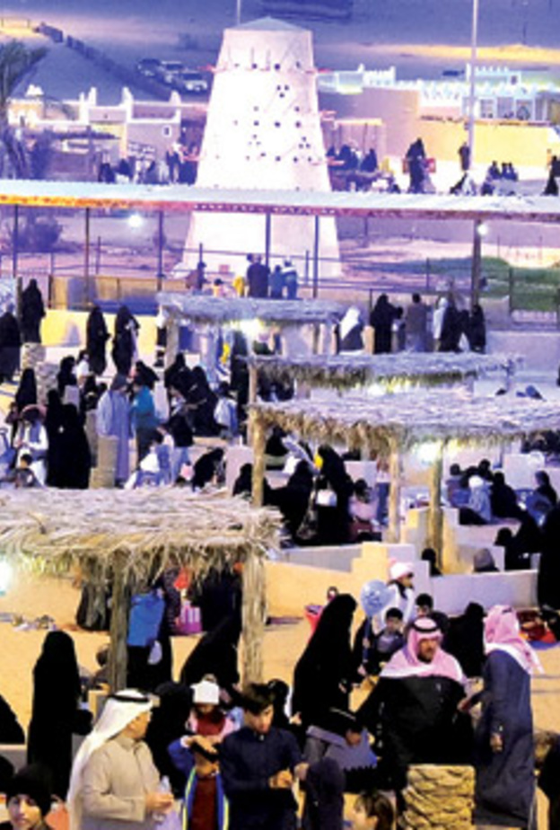 إحدى الدورات السابقة لمهرجان عنيزة الثقافي 