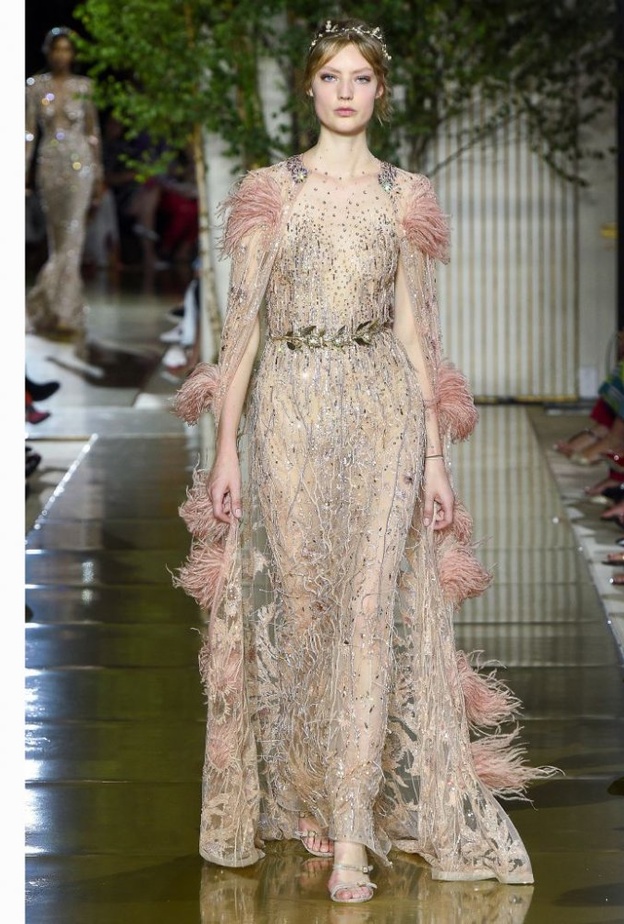 فساتين سهرة ذيل السمكة 