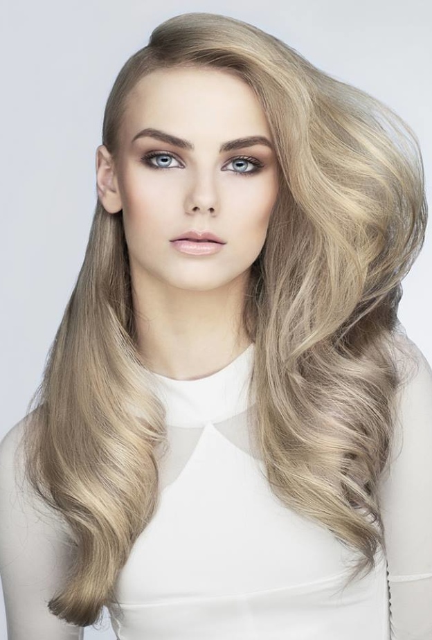 يمكن أن تعالجي مشاكل شعرك باستخدام قشر الرمان