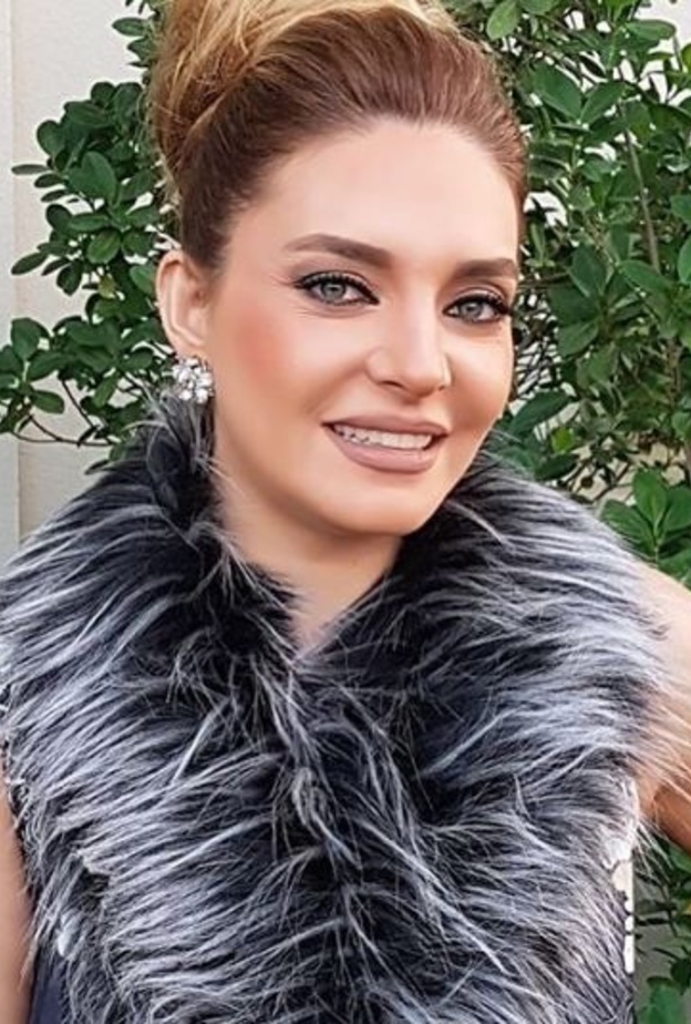 زينة اليازجي مع زوجها عابد فهد