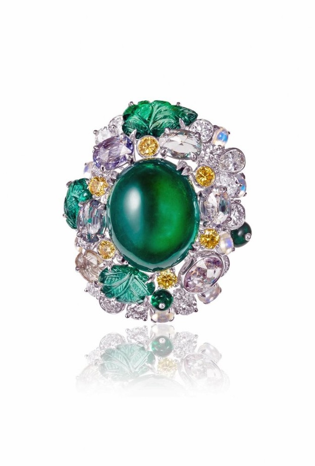 اسوارة من شوميهChaumet 