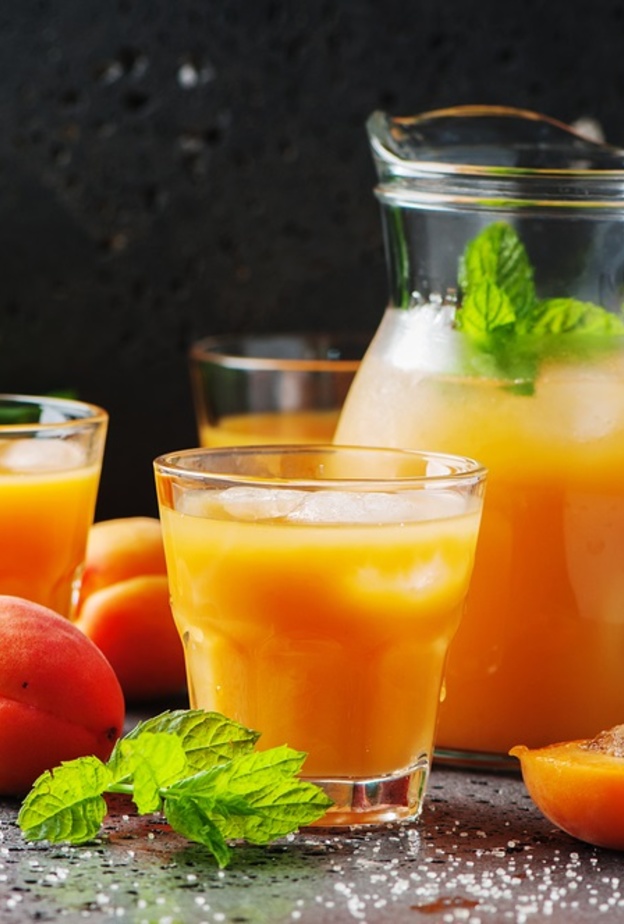 فوائد عصير قمر الدين الصحية