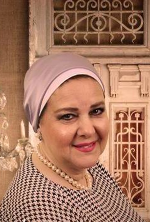 دلال عبد العزيز