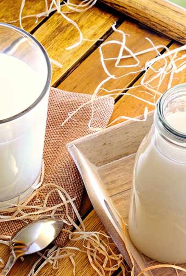 الحليب كامل الدسم من الاطعمة الممنوعة على مرضى الكوليسترول المرتفع