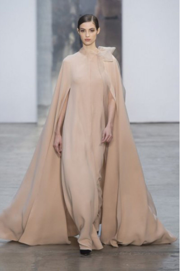 الأسود مع الزّيتي الترابي من دايفد كوما