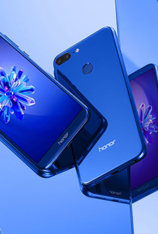 65% من الشباب العرب يستخدمون هواتفهم لالتقاط الصور 