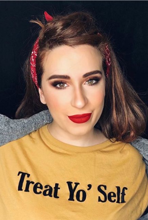 هل تعمدت اسما منير احراج خطيبها السابق مؤخرا؟