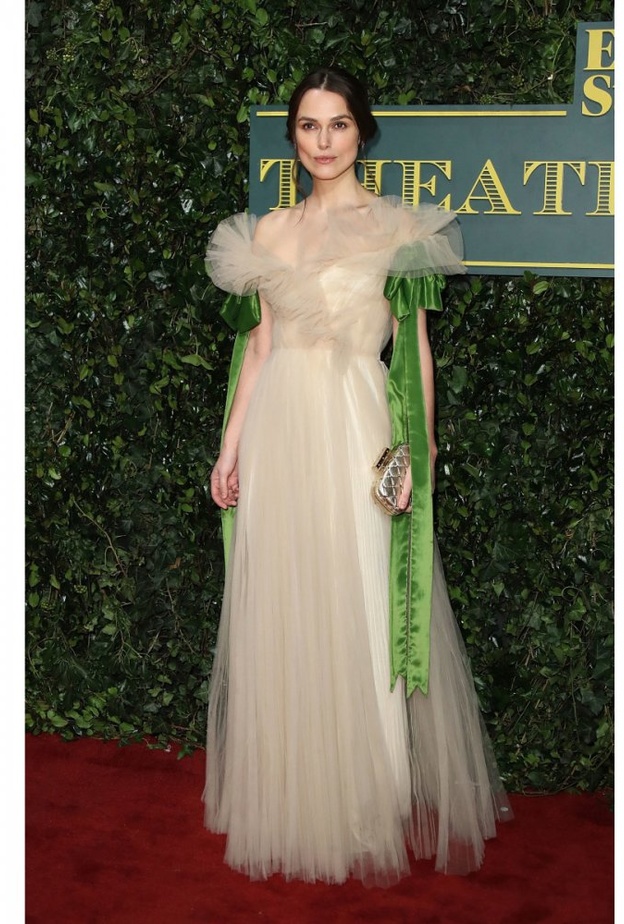 اطلالة كييرا نايتلي