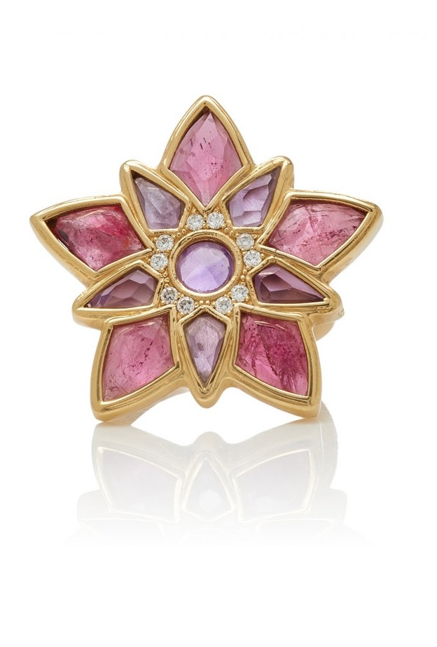 خاتم من مجوهرات نوش Noush Jewelry