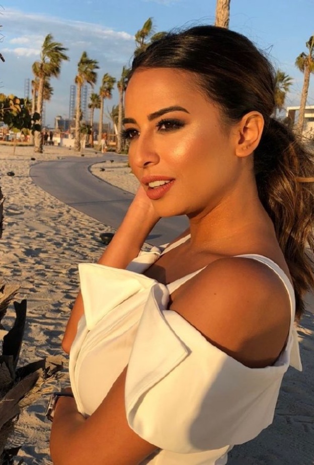 استمتعي بهذه الإطلالة الربيعية