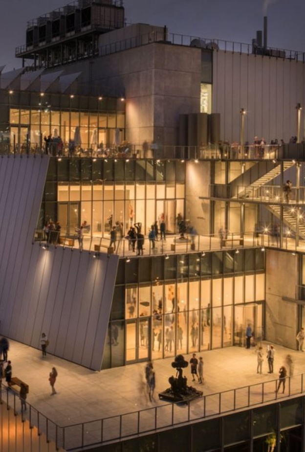 المتحف الأمريكي للتاريخ الطبيعي هو واحد من أكبر وأقدم متاحف التاريخ الطبيعي في العالم