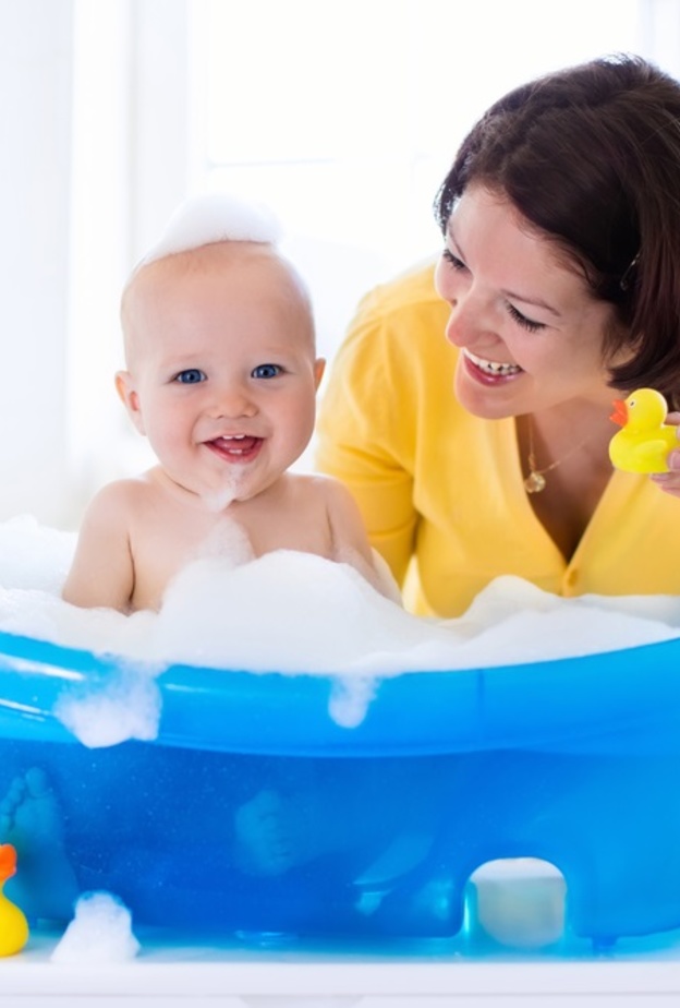 بط الاستحمام مليء بالبكتيريا والفطريات