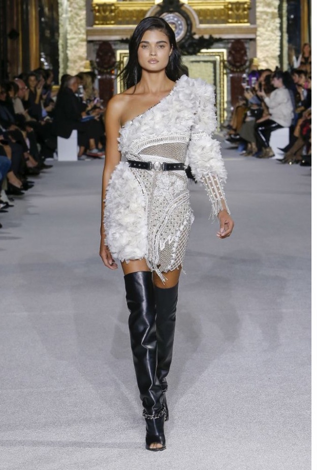 Elie Saab فستان كتف واحد باللون الأزرق من .