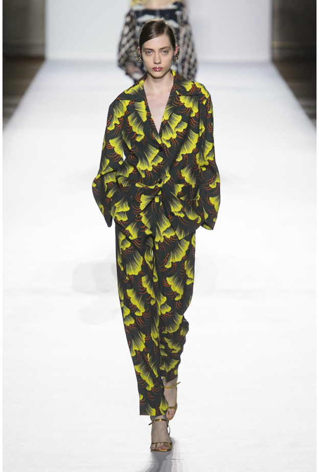 بناطيل واسعة مشجرة وكاجوال باللون الاصفر من دار ‏‎ Dries Van Noten