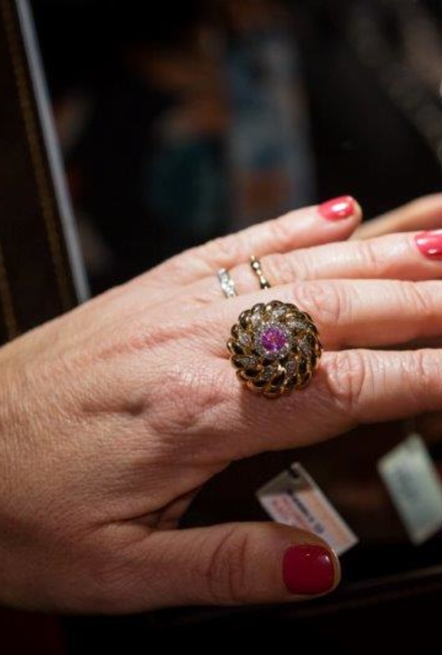  إيطاليا تتألق بعروض المجوهرات الفاخرة للسنة الـ26 في معرض الشرق الأوسط للساعات والمجوهرات في الشارقة