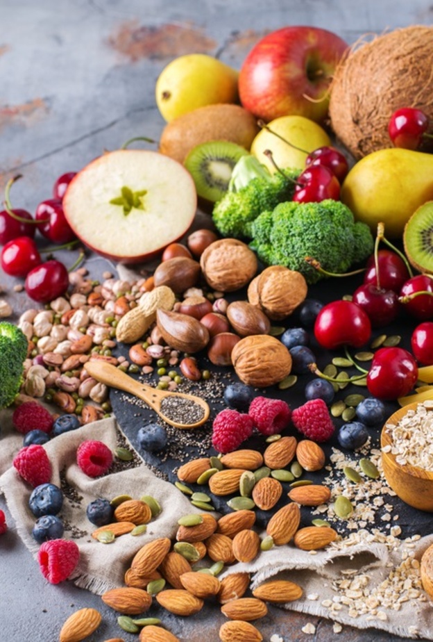 ما هي الاطعمة الغنية بالالياف وفوائدها