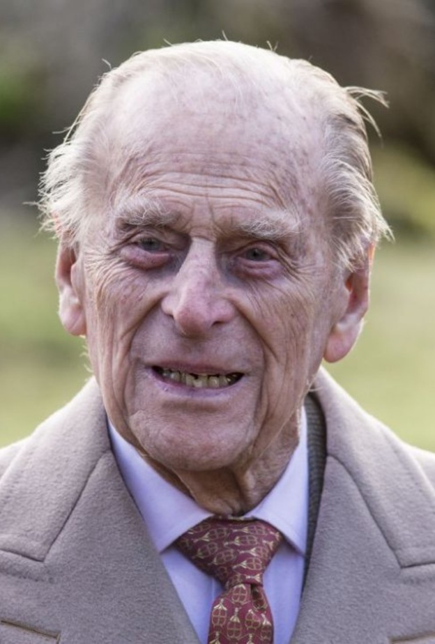 نجاح العملية التي خضع لها الأمير فيليب