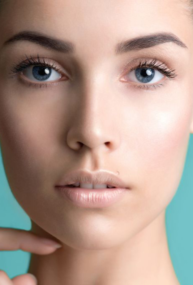 الرموش المثالية لك اليوم وبسهولة