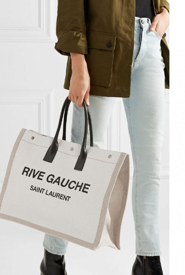 Saint Laurent شنطة يد قماشية للبنات من 