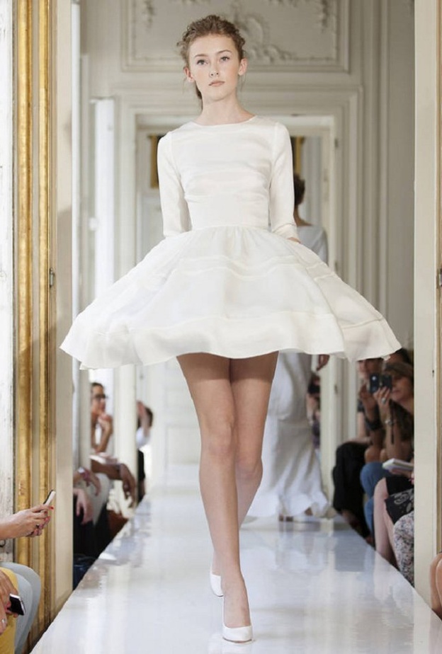 فساتين زفاف قصيرة من viktor & rolf