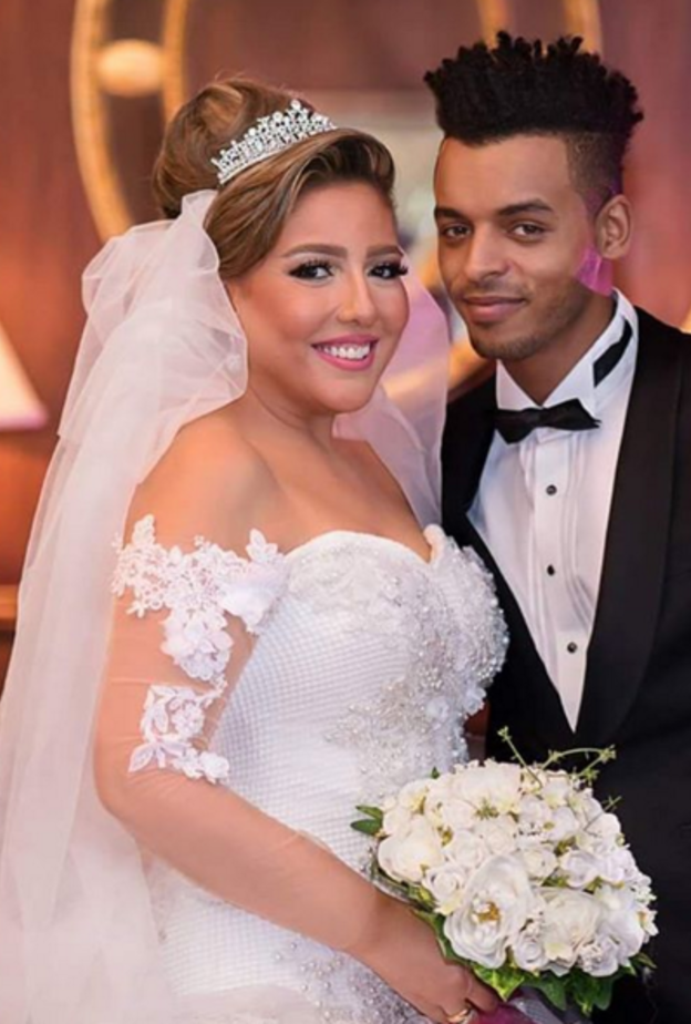 مي كساب وزوجها