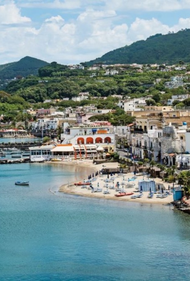 متعة السياحة في براغ