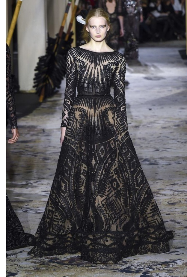 Givenchy فستان سهرة طويل بأكمام طويلة من 