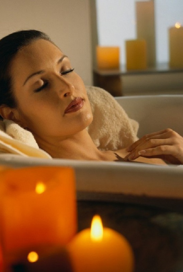 استرخي لمدة 10 دقائق في البانيو