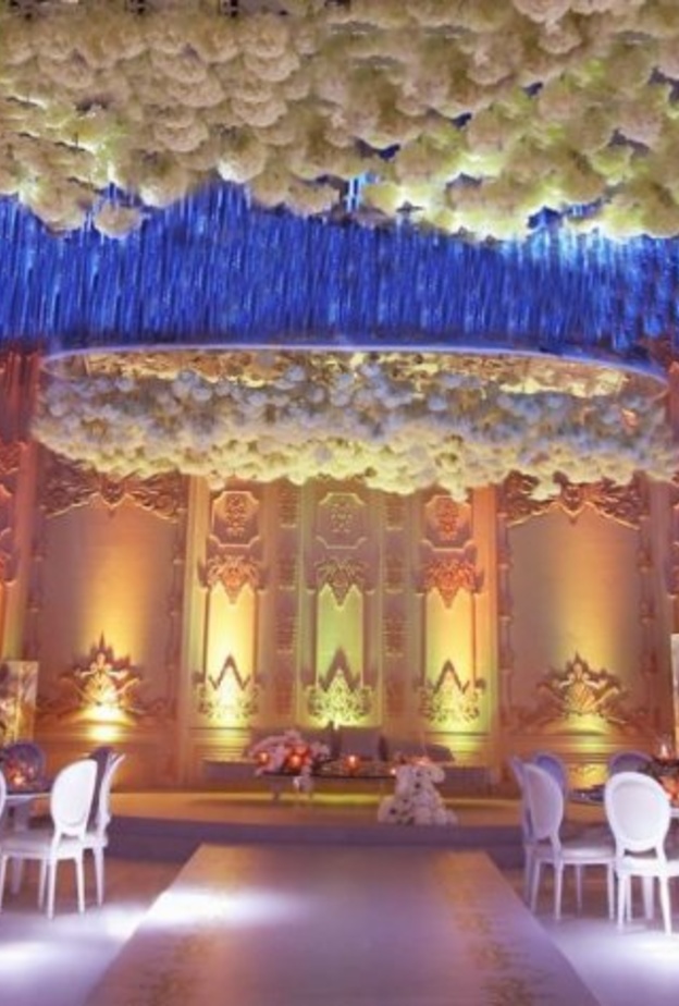 حفل زفاف مع اضاءة مميزة